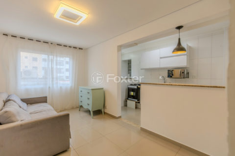 Image 3 - 1033539
