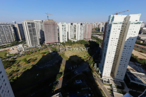 Image 13 - 1033541