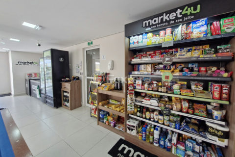Image 42 - 1033545