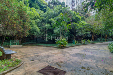Image 56 - 1033546