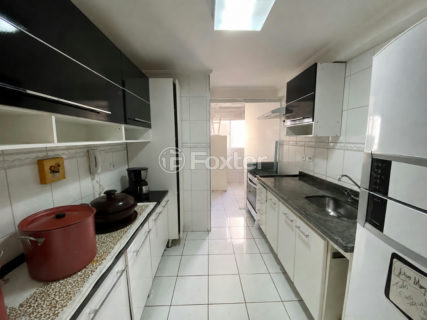 Image 7 - 1033549