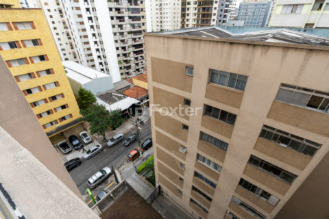 Image 9 - 1033558