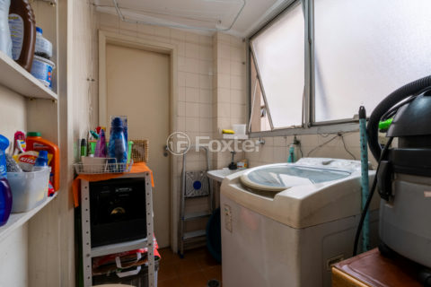 Image 32 - 1033558