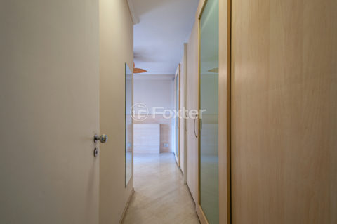 Image 36 - 1033562
