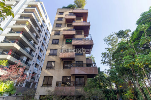 Image 42 - 1033567