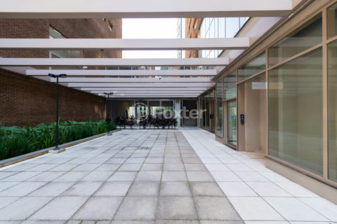 Image 41 - 1033568