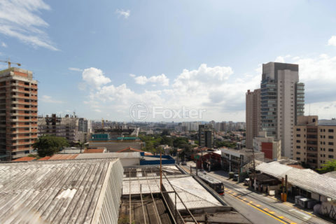 Image 21 - 1033570