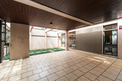Image 43 - 1033574