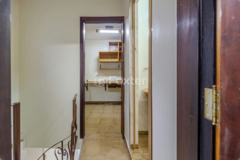 Image 30 - 1033575