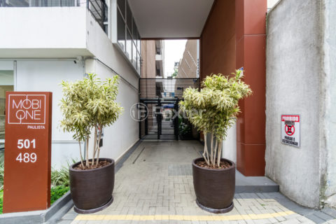 Image 24 - 1033590