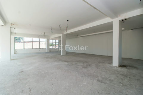 Image 35 - 1033595