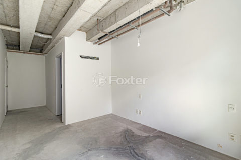 Image 39 - 1033601