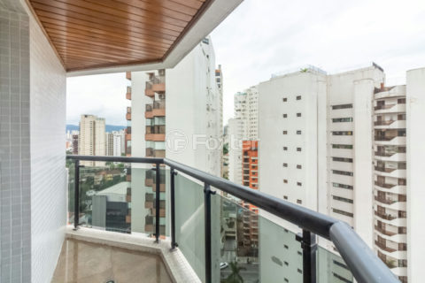 Image 45 - 1033608