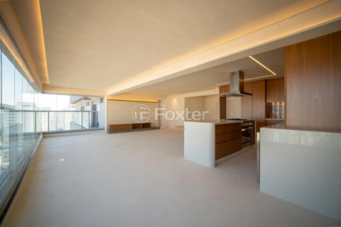 Image 4 - 1033609