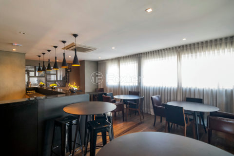 Image 25 - 1033617