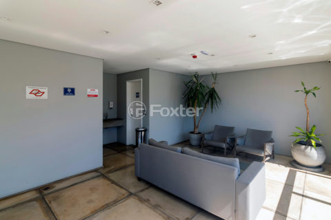 Image 23 - 1033617