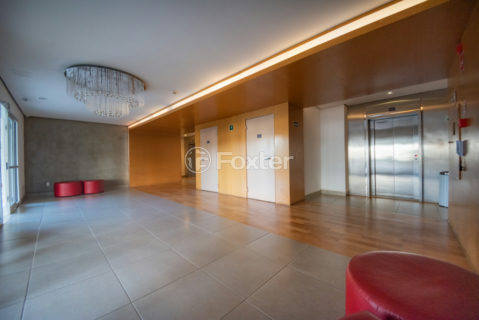 Image 39 - 1033631