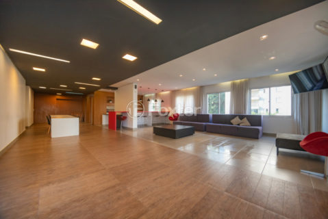 Image 40 - 1033631