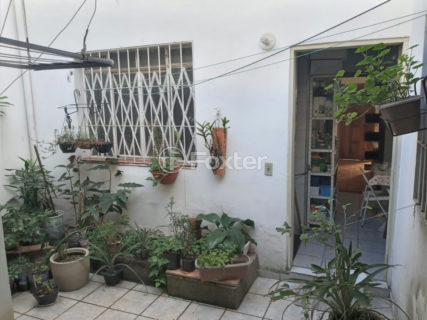Image 6 - 1033633