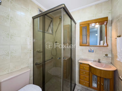 Image 9 - 1033640
