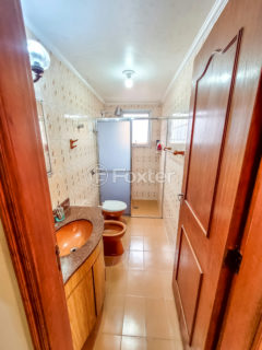 Image 10 - 1033641