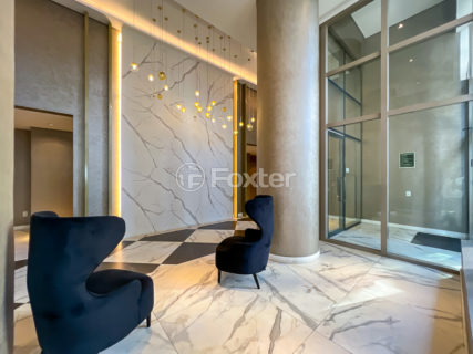 Image 42 - 1033644