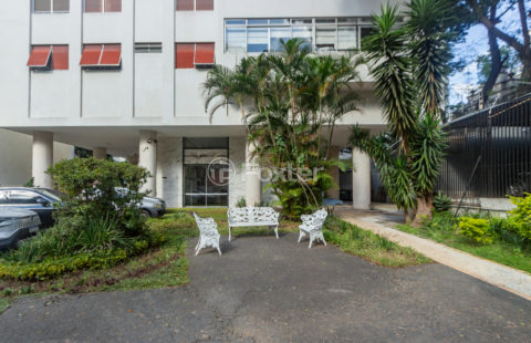 Image 41 - 1033645