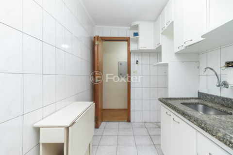 Image 21 - 1033646
