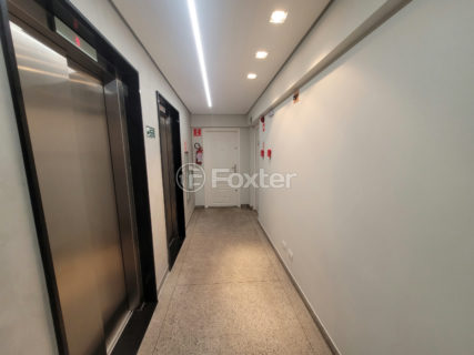 Image 39 - 1033650