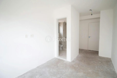 Image 20 - 1033651