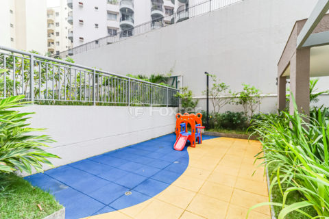 Image 30 - 1033658