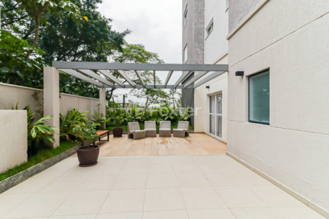 Image 29 - 1033658