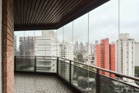Image 4 - 1033663