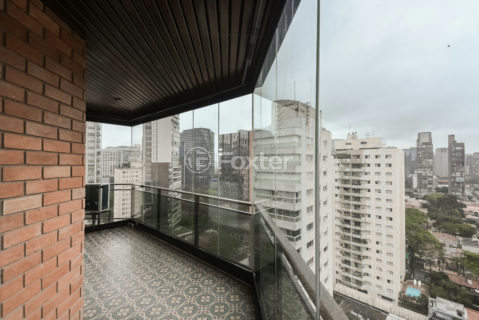 Image 6 - 1033663