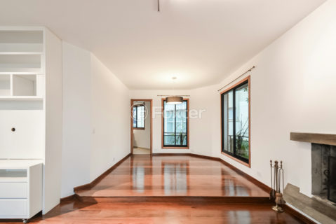 Image 1 - 1033663
