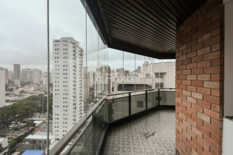 Image 5 - 1033663