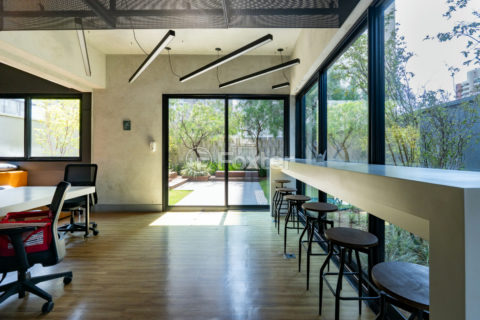 Image 32 - 1033664