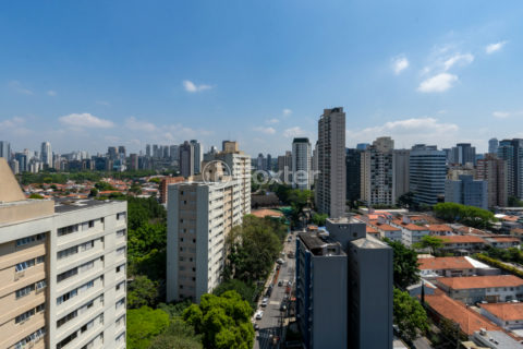 Image 2 - 1033664