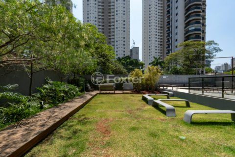 Image 39 - 1033664