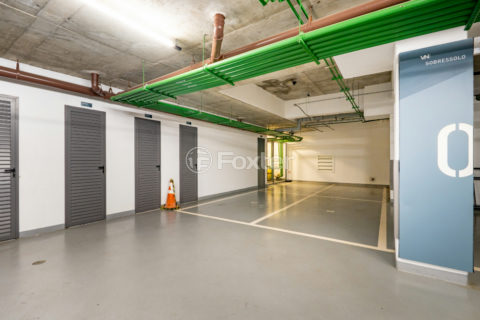 Image 21 - 1033664
