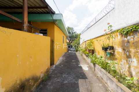Image 32 - 1033665