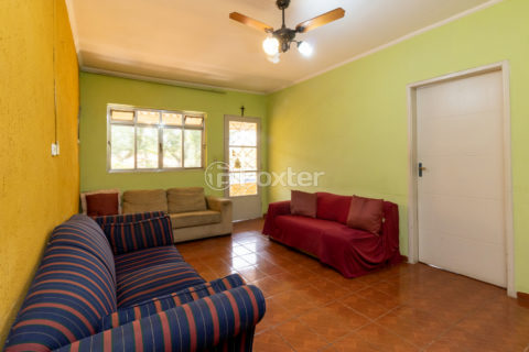 Image 10 - 1033665