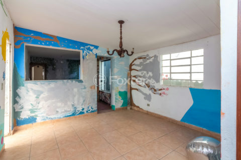 Image 34 - 1033671