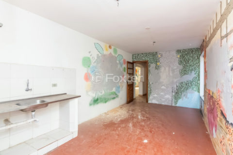 Image 30 - 1033671