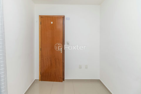 Image 8 - 1033672