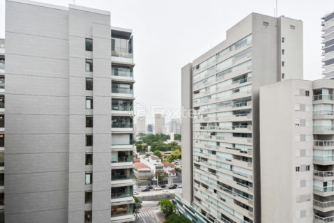Image 36 - 1033675