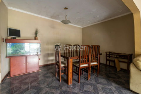 Image 22 - 1033681