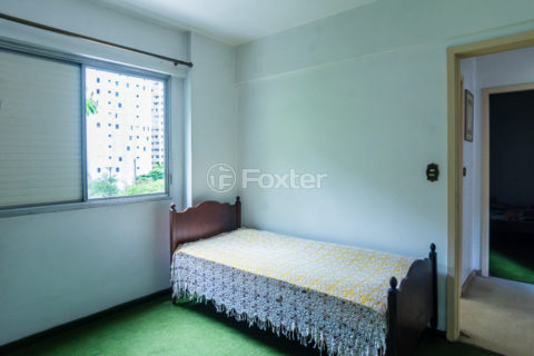 Image 9 - 1033687