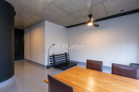 Image 3 - 1033690