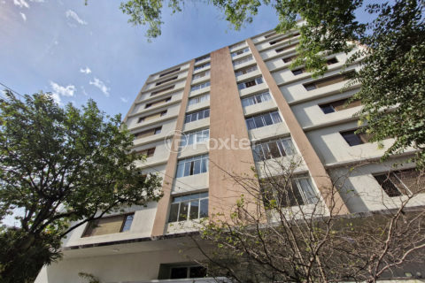 Image 35 - 1033691